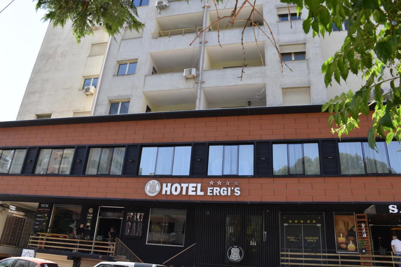 Hotel Ergi'S ดูร์เรส ภายนอก รูปภาพ