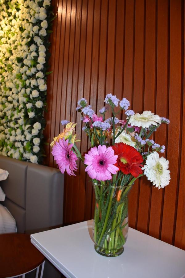 Hotel Ergi'S ดูร์เรส ภายนอก รูปภาพ