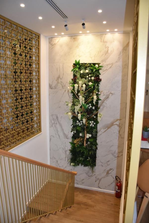 Hotel Ergi'S ดูร์เรส ภายนอก รูปภาพ