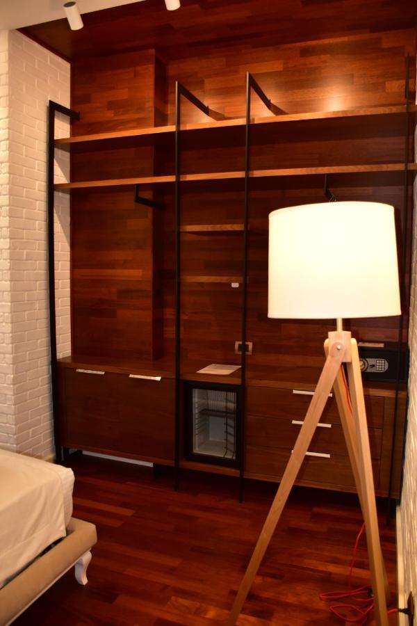 Hotel Ergi'S ดูร์เรส ภายนอก รูปภาพ